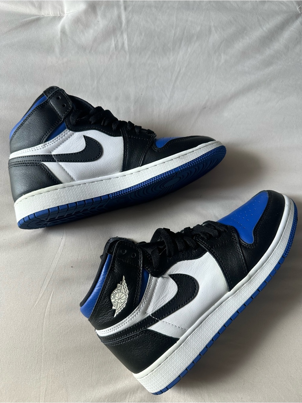 Nike Air Jordan 1 - Black White Blue